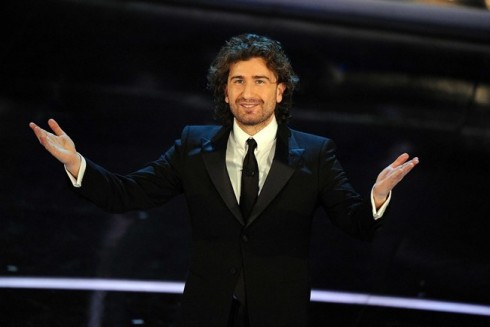 AMICI 11: DUSTIN HOFFMAN, ALESSIA MARCUZZI E CLAUDIO AMENDOLA NELLA GIURIA ESTERNA DELLA QUARTA PUNTATA. OSPITE ANCHE ALESSANDRO SIANI