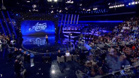 AMICI 11, SECONDA PUNTATA SERALE DEL 7 APRILE 2012 IN DIRETTA WEB: FUORI KARIMA E ANTONINO. TRA I “GIOVANI” ELIMINATI VALENTIN E STEFANO