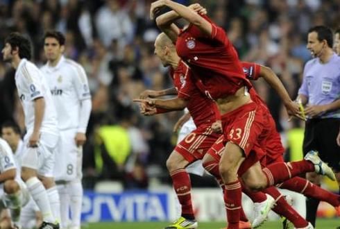 ASCOLTI TV DI MERCOLEDI 25 APRILE 2012: REAL MADRID-BAYERN MONACO (5,6MLN – 20.2%) TALLONATA DA LE TRE ROSE DI EVA (5,3MLN – 18.77%). BENE PAOLINI SU LA7.