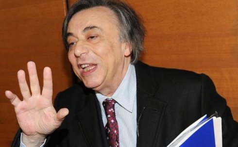 CASO FISICA O CHIMICA: FRECCERO PRESENTA UN ESPOSTO CONTRO IL QUOTIDIANO LIBERO