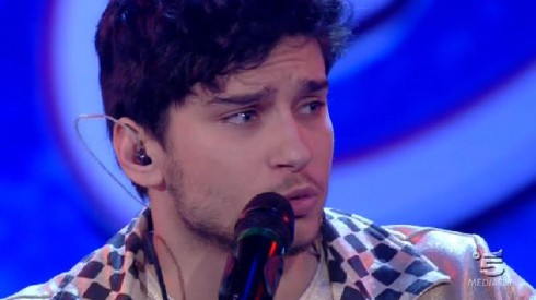 AMICI 11: ELIMINATO MARCO CASTELLUZZO. GERARDO vs DI MICHELE: 2-0
