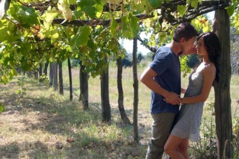 ASCOLTI TV DI MERCOLEDI 4 APRILE 2012: ESORDIO VINCENTE PER LE TRE ROSE DI EVA (5,1 MLN – 19.52%). VESPA AI MINIMI STORICI PER RAI1 (9.88%)