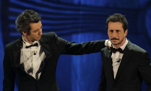 ASCOLTI TV DI LUNEDI 9 APRILE 2012: SCHERZI A PARTE (4,1MLN – 18.41%) SUPERA ALICE IN WONDERLAND (4MLN – 15.64%). DRAQUILA AL 5.61%