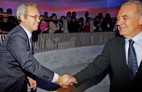 ENRICO MENTANA RIVELA: LA TRATTATIVA TRA MICHELE SANTORO E LA7 C’E’