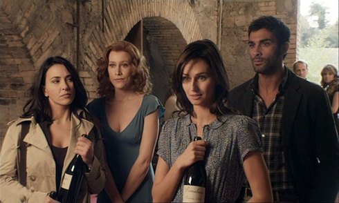 ASCOLTI TV DI MERCOLEDI 9 MAGGIO 2012: LE TRE ROSE DI EVA CRESCE A 5,5MLN (21.2%). PESSIMA PARTENZA PER PUNTO SU DI TE (3,2MLN – 12.1%) E QUESTO PAZZO PAZZO MATRIMONIO (5.6%)