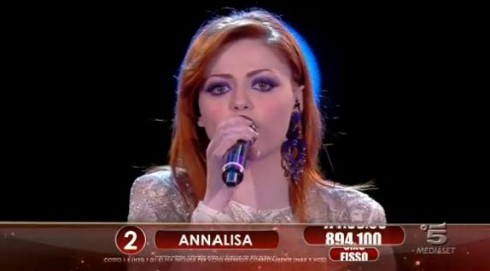 AMICI 11: ANNALISA SFIORA IL ‘COLPACCIO’