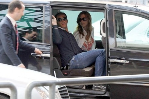 VERONICA MAYA E IL COMPAGNO AGGREDITI DA DUE MURATORI, ORA INDAGATI