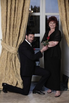 MAMMONI – CHI VUOLE SPOSARE MIO FIGLIO?: ECCO I CONCORRENTI. COME SE LA CAVERA’ LA PRIMA PUNTATA?