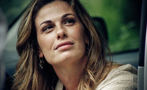 BENVENUTI A TAVOLA: NELLA SECONDA STAGIONE ARRIVA VANESSA INCONTRADA. LA CONDUTTRICE SI ALLONTANA DALLA RAI?