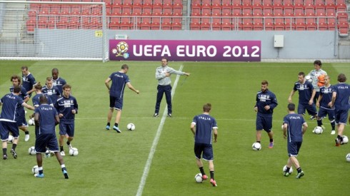 EURO 2012 AL VIA ALLE 18.00: APRE POLONIA-GRECIA, L’ITALIA DEBUTTA DOMENICA