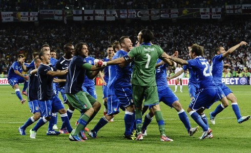 IL TELECOMANDO, LA GUIDA TV DI DM: 28 GIUGNO 2012. ITALIA1 PROMUOVE CONFESSIONE REPORTER IN PRIMA SERATA CONTRO LA NAZIONALE