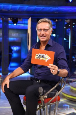 CANALE5, PALINSESTO AUTUNNO 2012: AVANTI UN ALTRO IN ACCESS ALLA DOMENICA. SQUADRA ANTIMAFIA AL LUNEDI, L’ONORE E IL RISPETTO AL MERCOLEDI