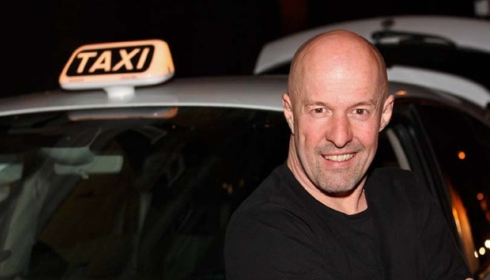 CASH TAXI: LASCIATO SKY, IL GAME ACCENDE L’ACCESS PRIME TIME DEL WEEK END DI LA7