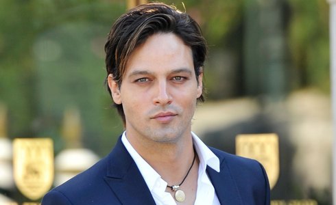 LEZIONI DI TANGO CON RUDY: PER GABRIEL GARKO UN CAST DI 8 DONNE