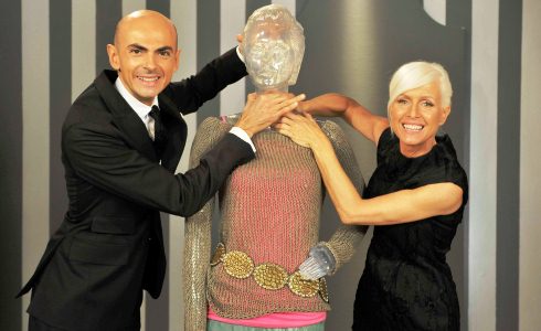 MATRIMONI, LOOK E ARREDAMENTI: QUANTO DURERA’ QUESTA ‘VANITY’ TV?