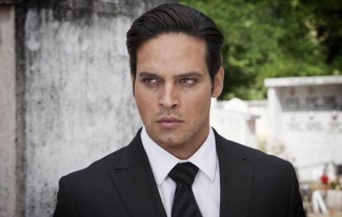 LE PAGELLE DELLA SETTIMANA TV (20-26/08/2012). PROMOSSI I PROMO DI AMERICAN HORROR STORY E DEGLI SGOMMATI. BOCCIATI MASSIMO GILETTI E L’ESTATE DI CANALE 5