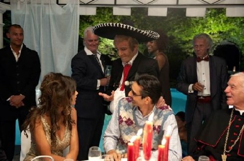 ASCOLTI SATELLITE DI LUNEDI 27 AGOSTO 2012: SOLO 401MILA SPETTATORI PER LA PRIMA TV DE ‘I SOLITI IDIOTI’