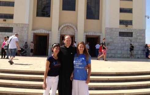 SARA TOMMASI MANTIENE LA PROMESSA E VA IN PELLEGRINAGGIO A MEDJUGORJE