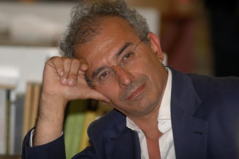 GAD LERNER TORNA CON L’INFEDELE E PUNGE MARIA DE FILIPPI: “E’ PALESE CHE NON CREDE IN QUELLO CHE DICE”