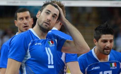 ASCOLTI TV DI VENERDI 10 AGOSTO 2012: IN 3,75 MLN PER LA SCONFITTA DELL’ITALVOLLEY (21.05%). MALE ME LO DICONO TUTTI (10.03%) E ALE E FRANZ (7.17%). LA PALLANUOTO SU RAI SPORT1 AL 3.13%