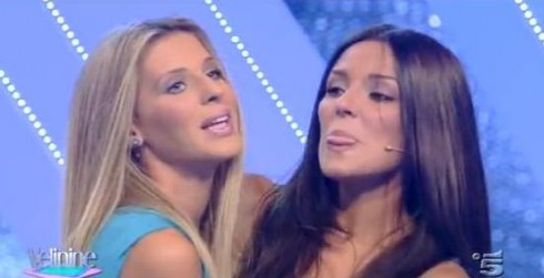 DM LIVE24: 17 APRILE 2013. NUOVE VELINE A STRISCIA?, TORNA IL CONCERTONE DI RADIO ITALIA, MEGACOSTRUZIONI SU DMAX