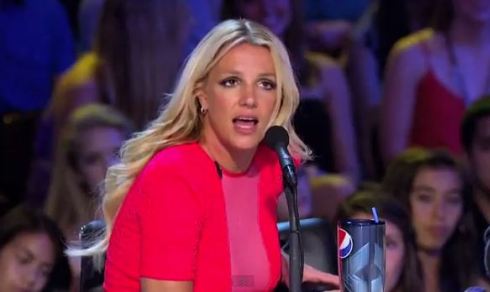 X FACTOR USA: DEBUTTO SOTTOTONO MA BRITNEY SPEARS E’ SUPER “CATTIVA” (VIDEO)