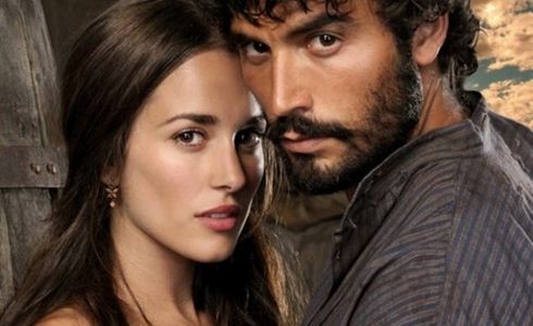 TIERRA DE LOBOS: CESAR E ALMUDENA SCAPPANO INSIEME, INTANTO LOBO…