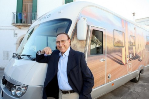 PIPPO BAUDO OSPITE DI CRISTINA PARODI LIVE TUONA CONTRO LA RAI: “SE VOGLIONO CACCIARMI PRIMA DEL TEMPO, LO FACCIANO SUBITO”