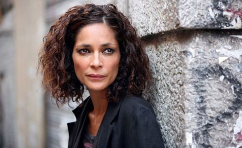 SIMONA CAVALLARI: DOPO SQUADRA ANTIMAFIA SFIDA LA ‘NDRANGHETA IN LE MANI DENTRO LA CITTA’