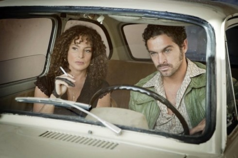 ASCOLTI TV DI MARTEDI 18 SETTEMBRE 2012: L’ONORE E IL RISPETTO CONQUISTA 5,6 MLN (22.41%) E STRACCIA LA REPLICA DI CENERENTOLA (13.48%), SUPERATA ANCHE DA BALLARO’ (13.82%)