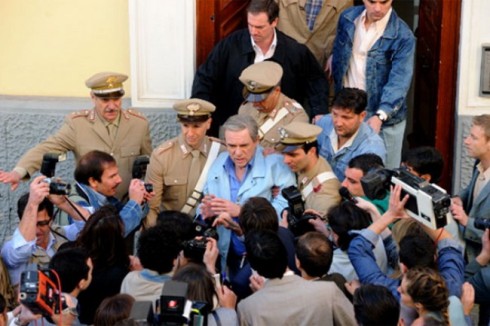 ASCOLTI TV DI DOMENICA 30 SETTEMBRE 2012: LA FICTION SU ENZO TORTORA SI FERMA AL 19.12% (4,7 MLN). FAZIO E REPORT RIPARTONO DAL 12%. QUELLI CHE CRESCE AL 9.82%