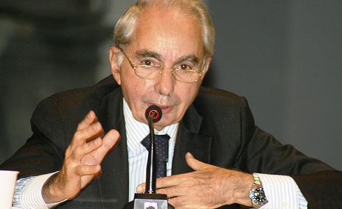 SE UNA FARFALLA BATTE LE ALI: LA GEOPOLITICA SPIEGATA DA GIULIANO AMATO