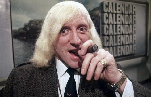 SCANDALO ALLA BBC: SIR JIMMY SAVILE ACCUSATO DI PEDOFILIA