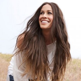 X FACTOR 6: ALANIS MORISSETTE OSPITE DEL QUINTO LIVE SHOW