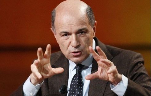 CORRADO PASSERA OSPITE A CROZZA NEL PAESE DELLE MERAVIGLIE. ANCHE I TECNICI SONO IN CAMPAGNA ELETTORALE?