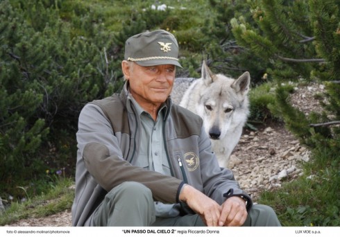 ASCOLTI TV DI GIOVEDI 18 OTTOBRE 2012: TERENCE HILL TOCCA IL 23.94% E IL 26.15%. IN CALO LO SHOW DEI RECORD (16.16%) E PECHINO EXPRESS (7.67%)