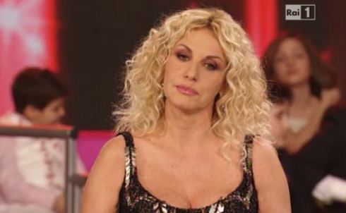 ASCOLTI TV DI SABATO 17 NOVEMBRE 2012: VINCE TI LASCIO UNA CANZONE (20.29%), THE WINNER IS AL 18.65%