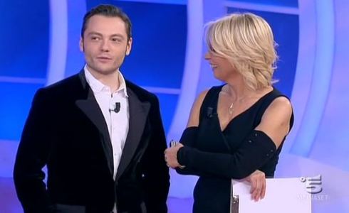 LE PAGELLE DELLA SETTIMANA TV (5-11/11/2012). PROMOSSI GLI MTV EMA E TIZIANO FERRO, BOCCIATA LA ANNUNZIATA FURIOSA
