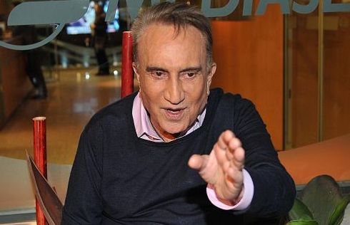 EMILIO FEDE DEBUTTA SU VERO TV: SI INIZIA PARLANDO DI GRILLO E DEI ROTTAMATORI