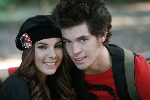 ASCOLTI TV DI VENERDI 7 DICEMBRE 2012: BASTA IL 16.37% A I CESARONI PER VINCERE, MALE SUPERQUARK (11.5%). LA PRIMA DELLA SCALA ALLO 0.98%