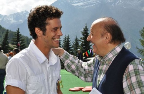 ASCOLTI TV DI VENERDI 21 DICEMBRE 2012: VINCE NATALE A 4 ZAMPE (21.7%), SOLO IL 13.11% PER SUPERQUARK. G’ DAY CHIUDE AL 2.29%