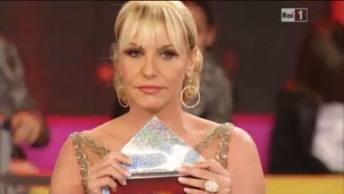 LA SFIDA DEL SABATO SERA: RIUSCIRA’ THE WINNER IS A NON SOCCOMBERE CONTRO LA FINALE DI TI LASCIO UNA CANZONE?