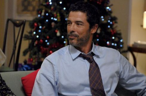 LA SERA DI NATALE A SKY E’ CON … I FIOCCHI