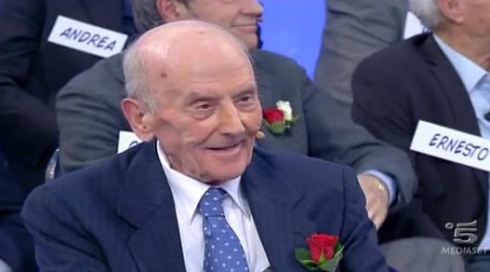 gIUSEPPE UOMINI E DONNE morto