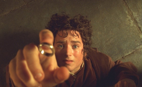 IL TELECOMANDO, LA GUIDA TV DI DM: 23 DICEMBRE 2012. REPORT SULL’ACQUA PUBBLICA TRA L’ ISOLA E IL SIGNORE DEGLI ANELLI