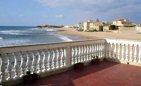 FICTION RAI: NIENTE RIPRESE ALL’ESTERO. SET IN ITALIA PER VALORIZZARE IL PAESE E RIVITALIZZARE IL SETTORE