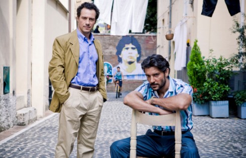 PALINSESTI CANALE5: RINVIATO IL CLAN DEI CAMORRISTI. DA VENERDI 11 LA GRANDE MAGIA