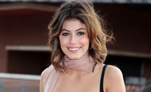 ROMEO E GIULIETTA: AL VIA LE RIPRESE DELLA FICTION CON ALESSANDRA MASTRONARDI E MARTIN RIVAS