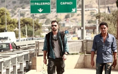 ULTIMO – L’OCCHIO DEL FALCO: RAOUL BOVA INAUGURA IL NUOVO ANNO DI CANALE 5