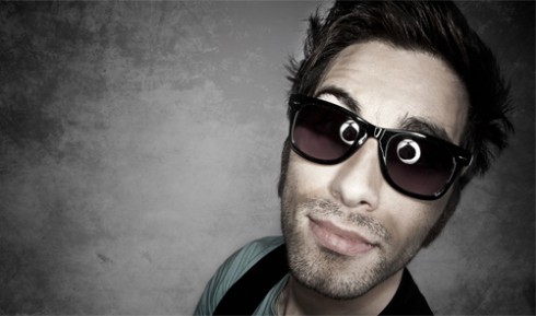 I GIOVANI DI SANREMO 2013: ANTONIO MAGGIO CANTA “MI SERVIREBBE SAPERE” (TESTO E ASCOLTO)